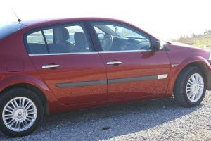 OMSA Renault Megane 2 SD Krom Cam Alt Çıtası 4 Parça 2004-2010 Arası