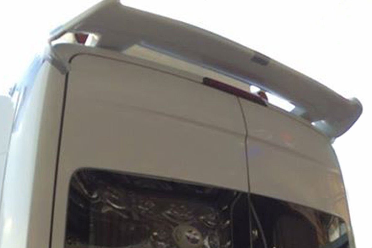 Universal Spoiler Ayaklı Kırlangıç