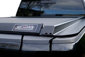 GMC Sierra 1500 Omback Sürgülü Bagaj Kapama Siyah 2019 ve Sonrası