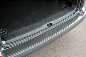 VW T6.1 Caravelle Karbon Arka Tampon Eşiği Tek Kapılı 2020 ve Sonrası