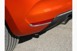 Renault Clio 5 Arka Reflektör Çıtası 2019 ve üzeri Paslanmaz Çelik