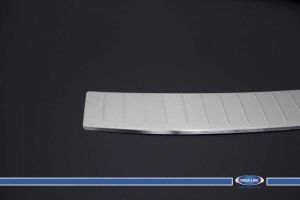 OMSA Skoda Fabia 3 Krom Arka Tampon Eşiği Taşlı 2014-2021 Arası