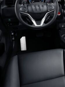 Hyundai İ20 2018-2022 Arası Ayak Dinlendirme Pedalı Krom Ayak Dayama Pedalı