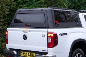 OMSA Toyota Hilux Omcap Camlı Kabin Paslanmaz Çelik Sürgülü Yan Camlar 2015 ve Sonrası