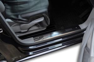 OMSA VW Caddy Krom İç Kapı Eşiği 4 Parça 2003-2019 Arası