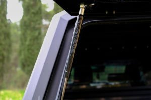 OMSA Ssangyong Musso Omcap Camlı Kabin Paslanmaz Çelik 2018 ve Sonrası